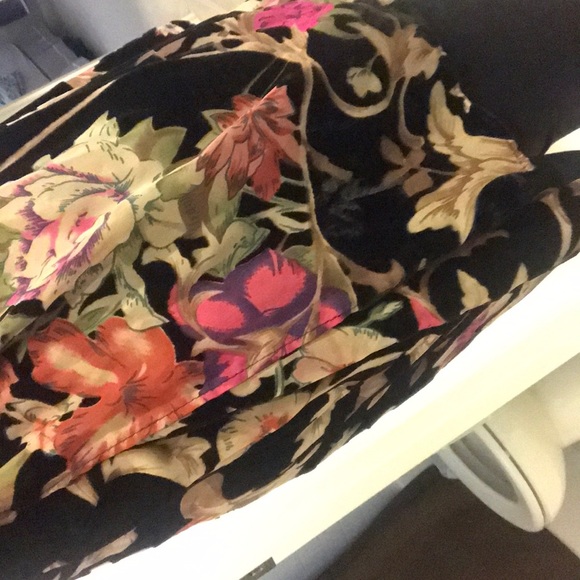 Cardigan - Picture 5 of 5